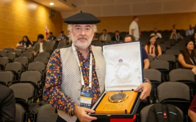 Prof. Jaime San Martín recibe el Premio Philippe Navaux 2026 por su aporte a la formación de nuevas generaciones